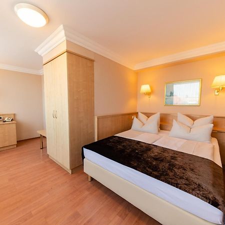 Hotel Royal München Ngoại thất bức ảnh