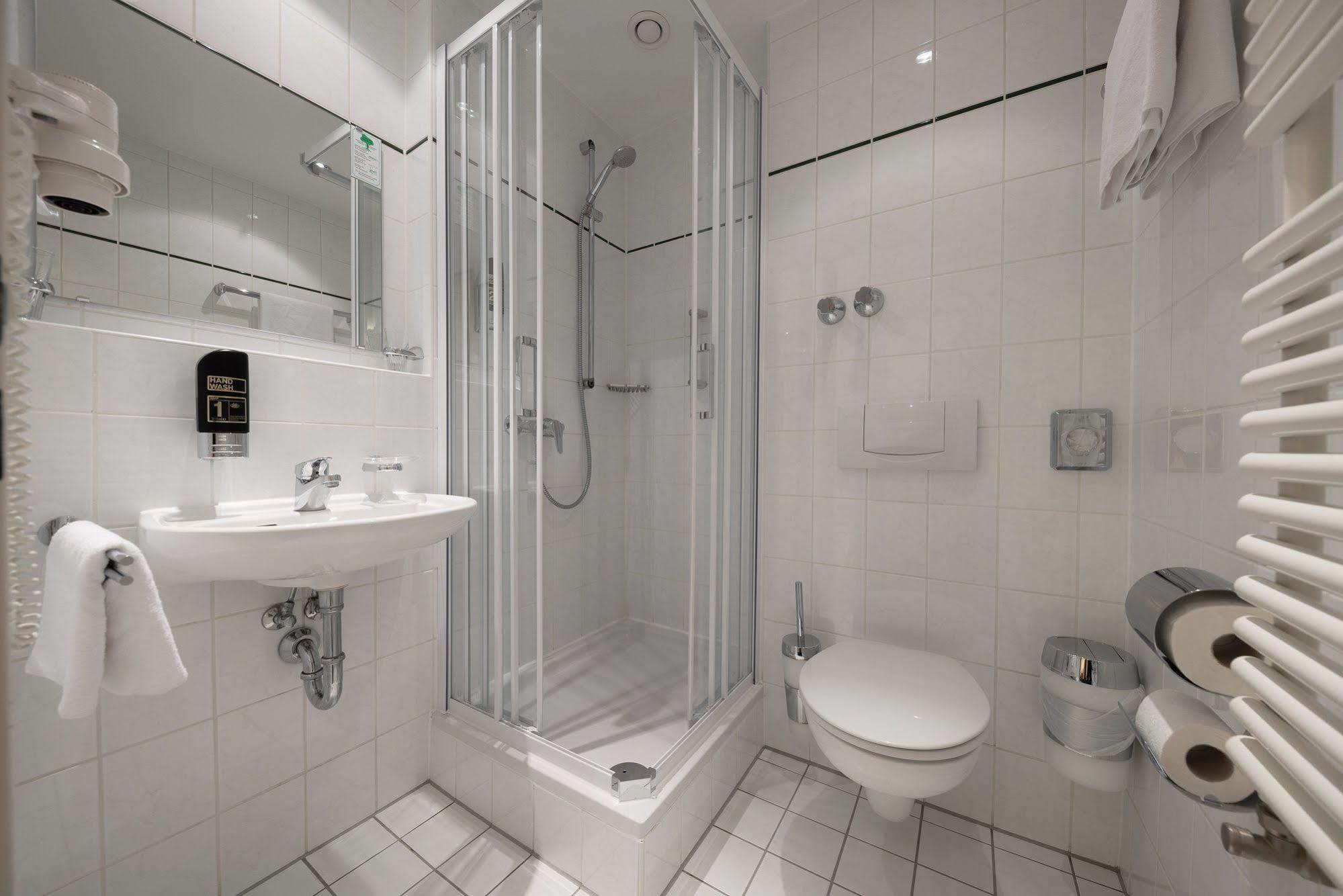 Hotel Royal München Ngoại thất bức ảnh